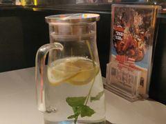 -鸣记脆皮烤鱼·海鲜烤鱼(三八广场店)