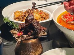 -凤凰湘语·平价海鲜餐厅(浦东旗舰店)