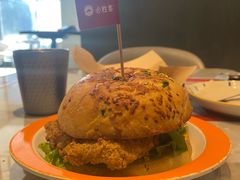 -必胜客(白石桥店)
