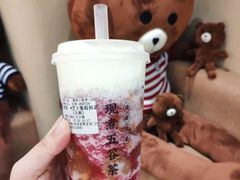 -沪上阿姨鲜果茶(世茂广场宽厚里店)