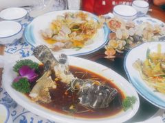-范饭椰林川湘味海鲜·椰子鸡(三亚湾椰梦长廊店)