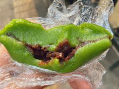豆沙青团-许阿姨糕团店(南京总店)