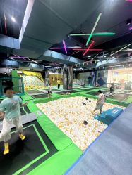 -反弹蹦床公园·亲子乐园·团建·派对(尚品奥莱店)