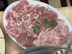 -华哥新鲜猪精品美食