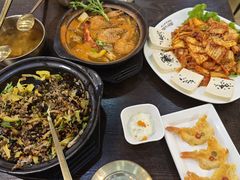 泡菜炒五花肉-釜山豚骨汤饭(芝罘万达广场店)