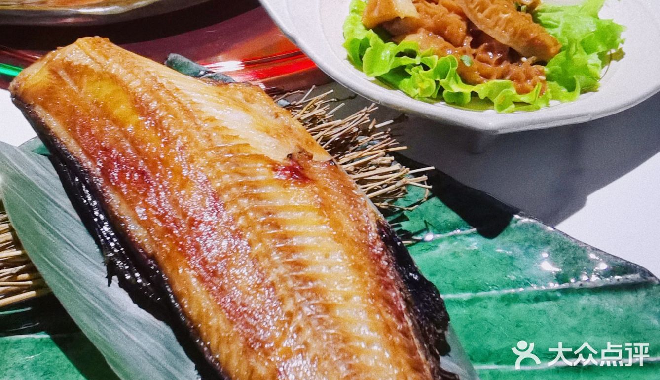 没什么是一顿烤肉不可以解决的！不行就两顿！