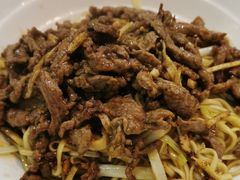 生爆牛肉拌川-二扁私房面馆(崂山路店)