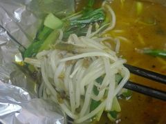 -碗主炭烧米线(交大二村店)