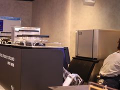 大堂-瑞幸咖啡(凤凰海负一楼美食街店)