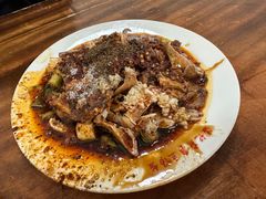 拌剔骨肉-温记府廟豆汤饭·始于1955年(海椒店)