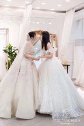 -洋洋婚纱品牌集合店