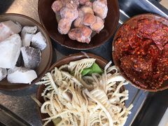 -周幺妹重庆老火锅(银泰城总店)