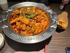 -胖哥俩肉蟹煲(上海悦荟广场店)
