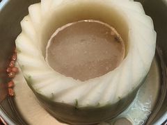 -得意咚瓜·顺德鱼生·冬瓜火锅(深圳首店)