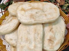 -郑小二山东特色炒鸡店(红小巷店)