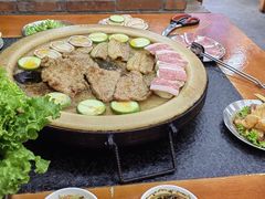 -老姐石板烧烤+铜炭火锅(总店)
