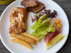 -克丽司汀酒店-日光阁餐厅