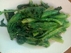 -清真·弹拨尔新疆美食餐厅(延龄巷店)