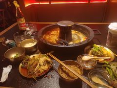 -晓宇重庆火锅(西安荟聚店)