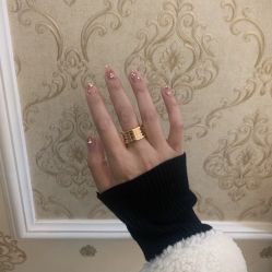 -苏彩·皮肤管理美甲美睫
