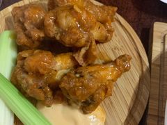 水牛城辣味炸鸡翅-KATCHUP