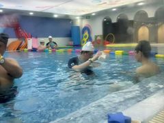 -龙格亲子游泳·水育早教运动中心(龙湾天街店)