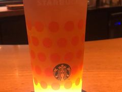 -星巴克(广州淘金路店)