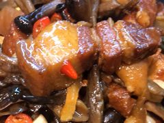 -聚鑫朋酸菜肥肠(文艺路口店)