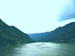 -牛鱼嘴原始生态风景区