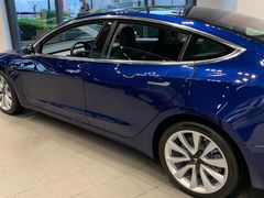 -TESLA 特斯拉(上海太古汇体验店)