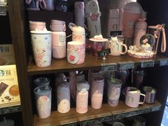 零售区-星巴克(杭州西湖银泰1F店)