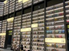 -上海虹桥中心爱琴海亚朵S酒店