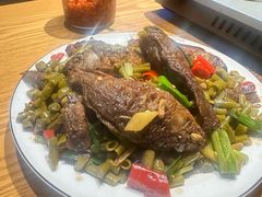 -牛八宝桂林米粉(八里庄店)