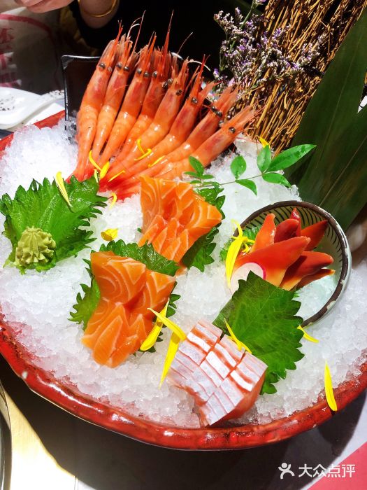 一绪に和牛寿喜烧·极(华润店)极上刺身拼盘图片