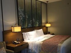 -上海衡山路十二号华邑酒店