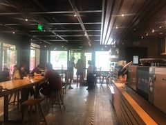 大堂-星巴克(北京长安商场店)