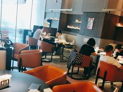 -麻六记(凤凰汇店)