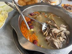 -光头药膳鸡(莱茵小镇店)