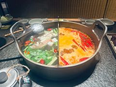 -三出山火锅(南京万象天地店)