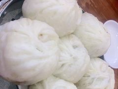 -胡成记口蘑龙眼包子(盐道街店)