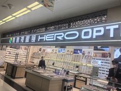 -美式眼镜·授权蔡司.依视路.尼康.豪雅.明月(人民广场店)