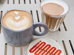 -UNI UNI(环亚凯瑟琳店)