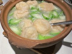 手打鱼腐煮胜瓜-简·东山小厨(东山口店)