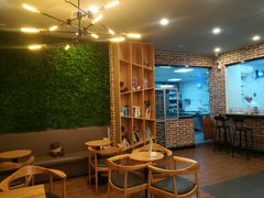 -焙丽拾光(麦凯乐直营店)