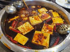 -重庆风光老灶火锅城(同德广场店)