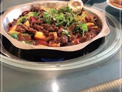 -周老三跷脚牛肉·全牛火锅(非遗传承店)