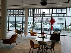 -上海宝诚尊悦宝马4S店(静安店)