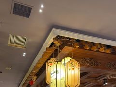 -八府香鸭·啫啫煲(华山路店)