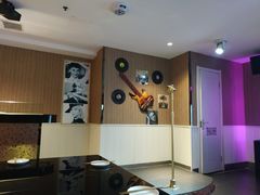 -唯爱KTV聚会餐厅(仙林东城汇店)