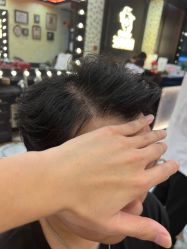 -东方先生国潮男士理发馆